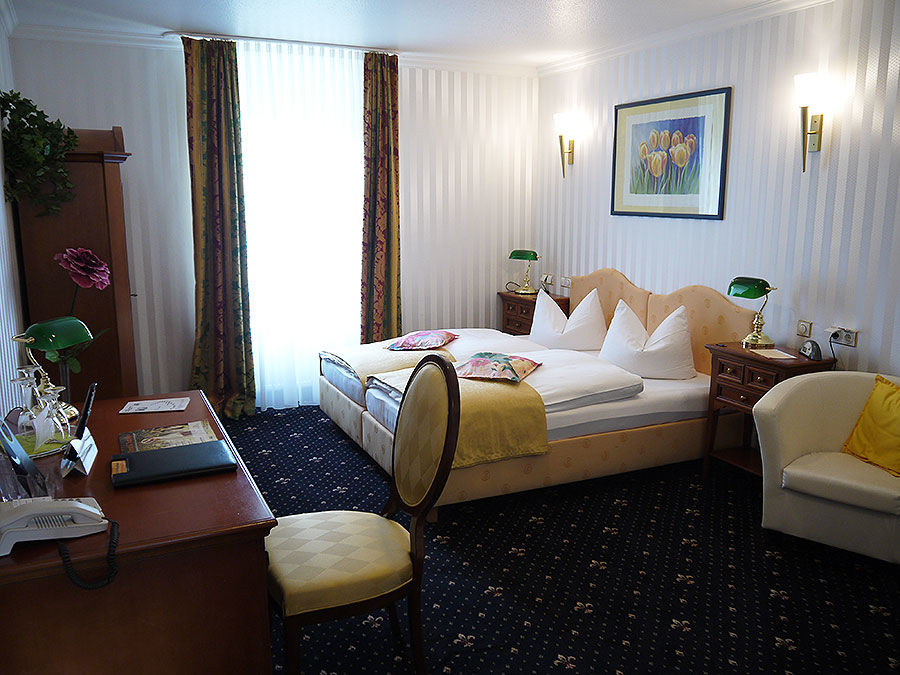 Landhotel Schwarzer Adler Suelzetal ห้อง รูปภาพ