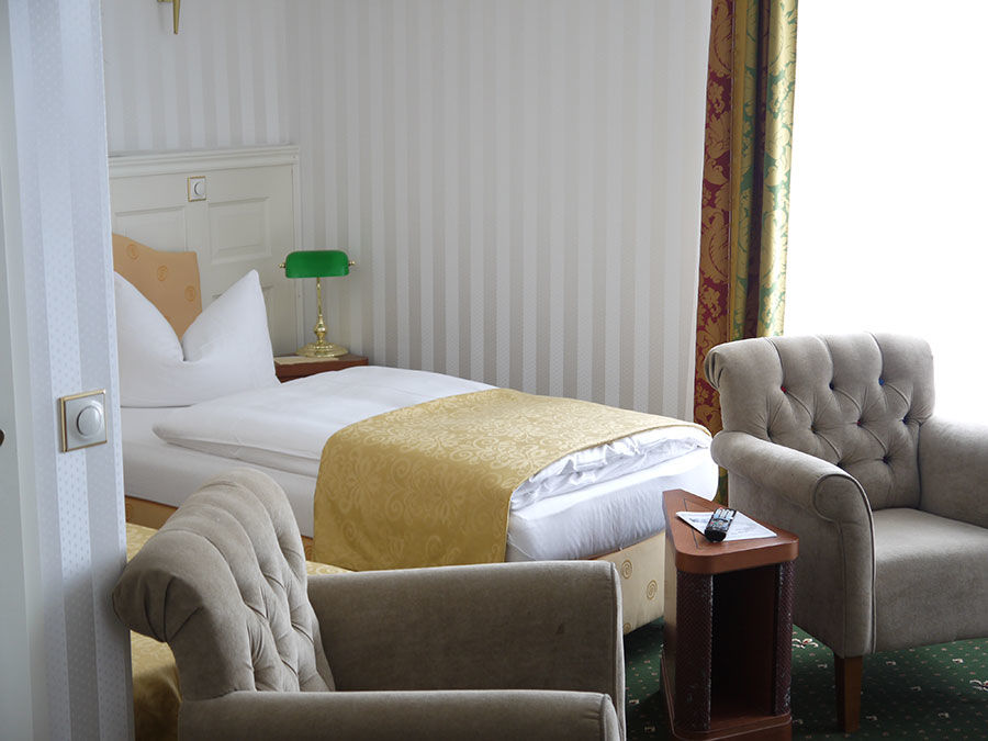 Landhotel Schwarzer Adler Suelzetal ห้อง รูปภาพ
